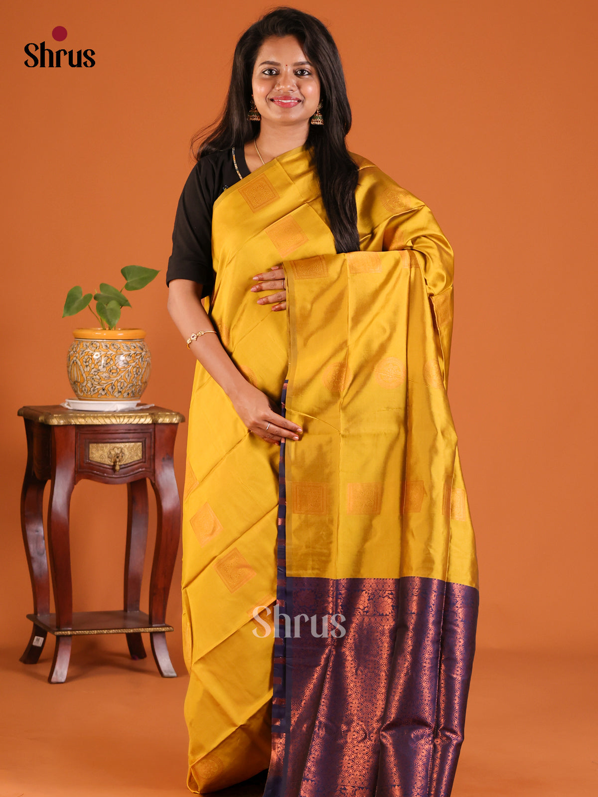 Mustardy Green with blue - Semisoft silk Saree - Shop on Shrus.com