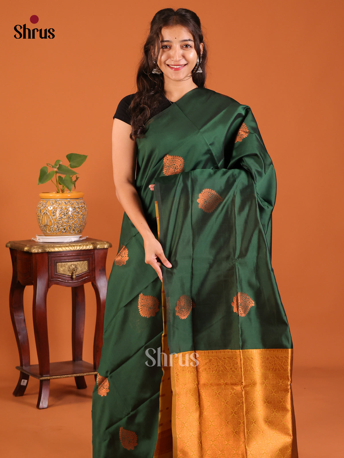 Bottle Green & Mustard -  Semisoft silk Saree - Shop on Shrus.com