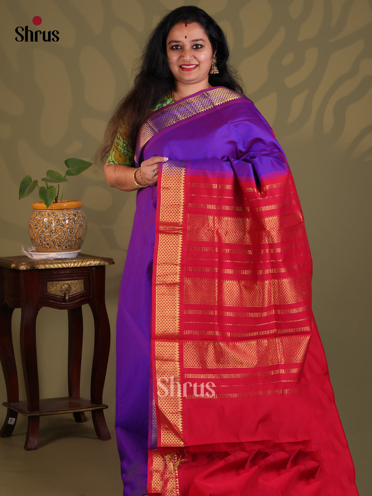 Violet with Red - Silkcotton-halfpure Saree - Shop on Shrus.com