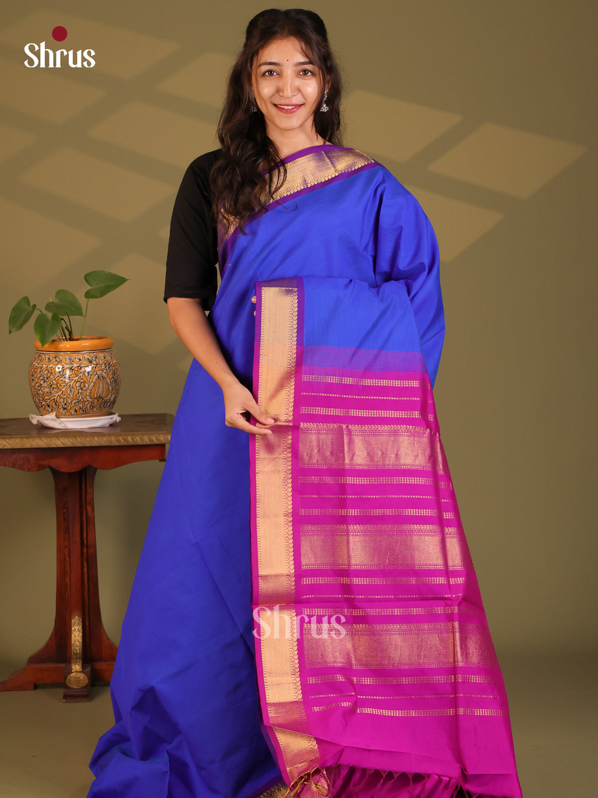 Blue with Majenta - Silkcotton-halfpure Saree - Shop on Shrus.com