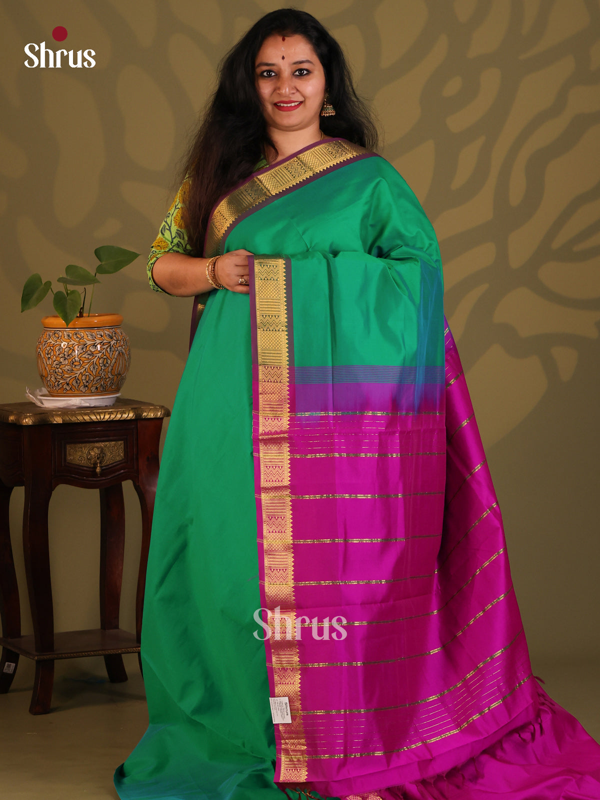 Green with Majenta- Silkcotton-halfpure Saree - Shop on Shrus.com