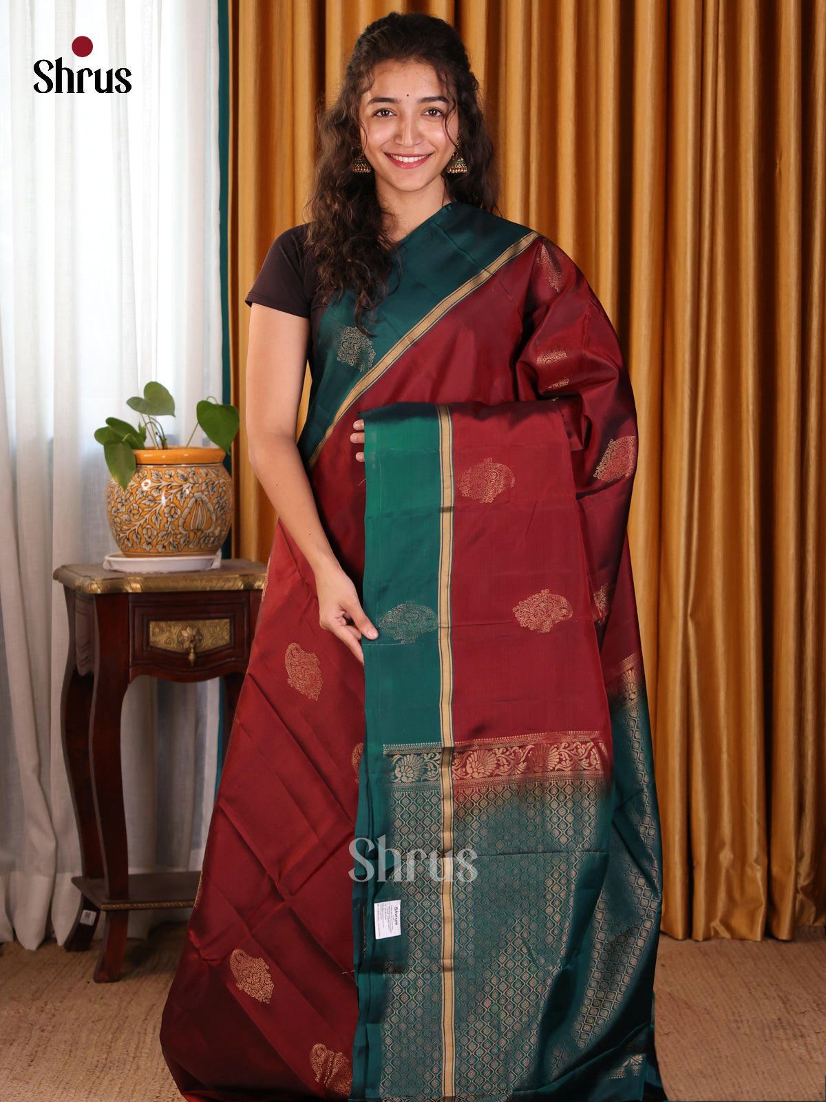 Elegant Arakku Maroon Softsilk-halfpure Saree with golden motifs & floral brocade pallu - Shop on Shrus.com