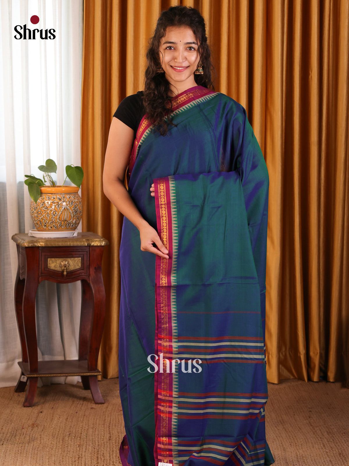 Peacock Green with Maroon - Narayanpet Cotton Saree - Shop on Shrus.com