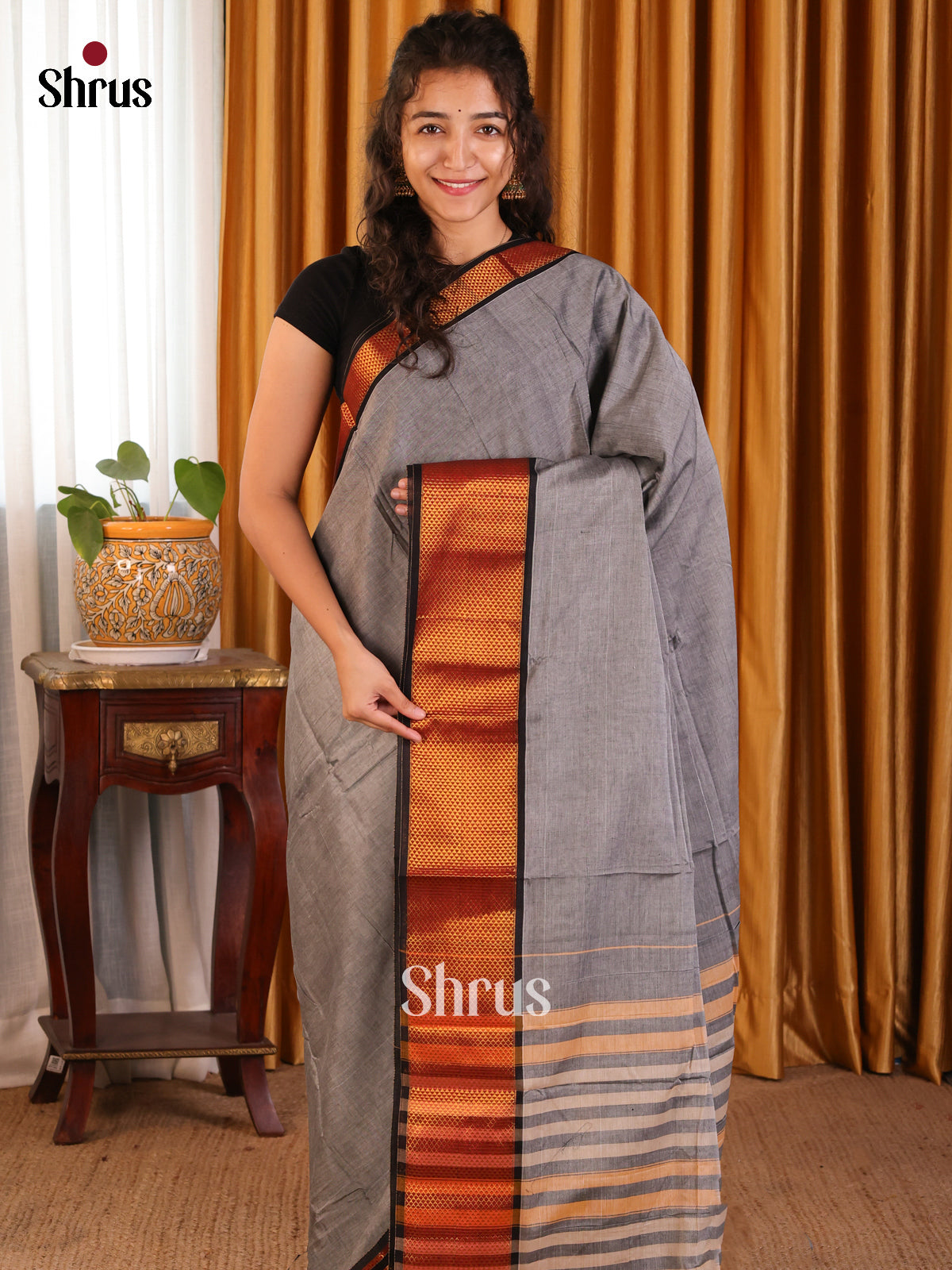 Grey with Black - Narayanpet Cotton Saree - Shop on Shrus.com