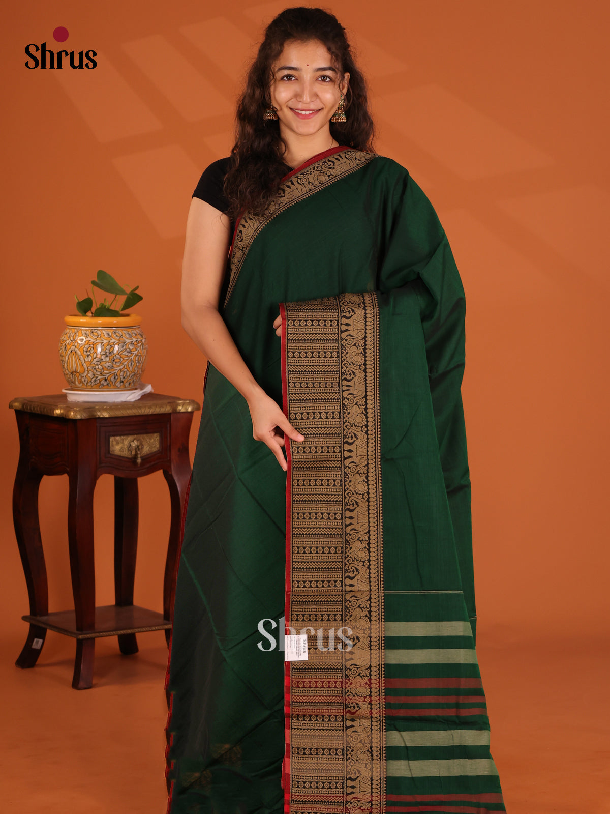 Green with Red - Narayanpet Cotton Saree - Shop on Shrus.com