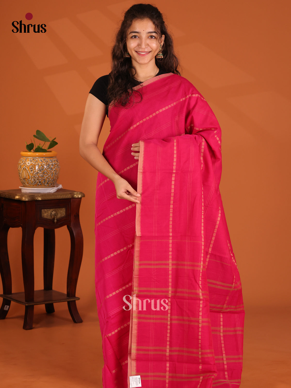 Red- Narayanpet Cotton Saree - Shop on Shrus.com