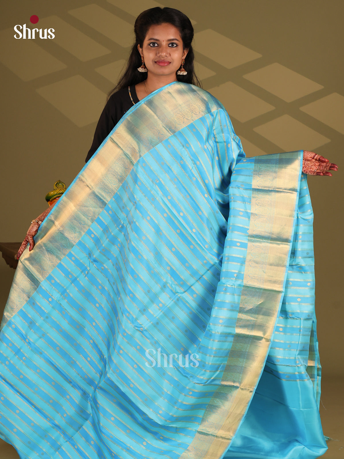 Sky Blue(Single Tone) - Kanchipuram-halfpure Saree - Shop on Shrus.com