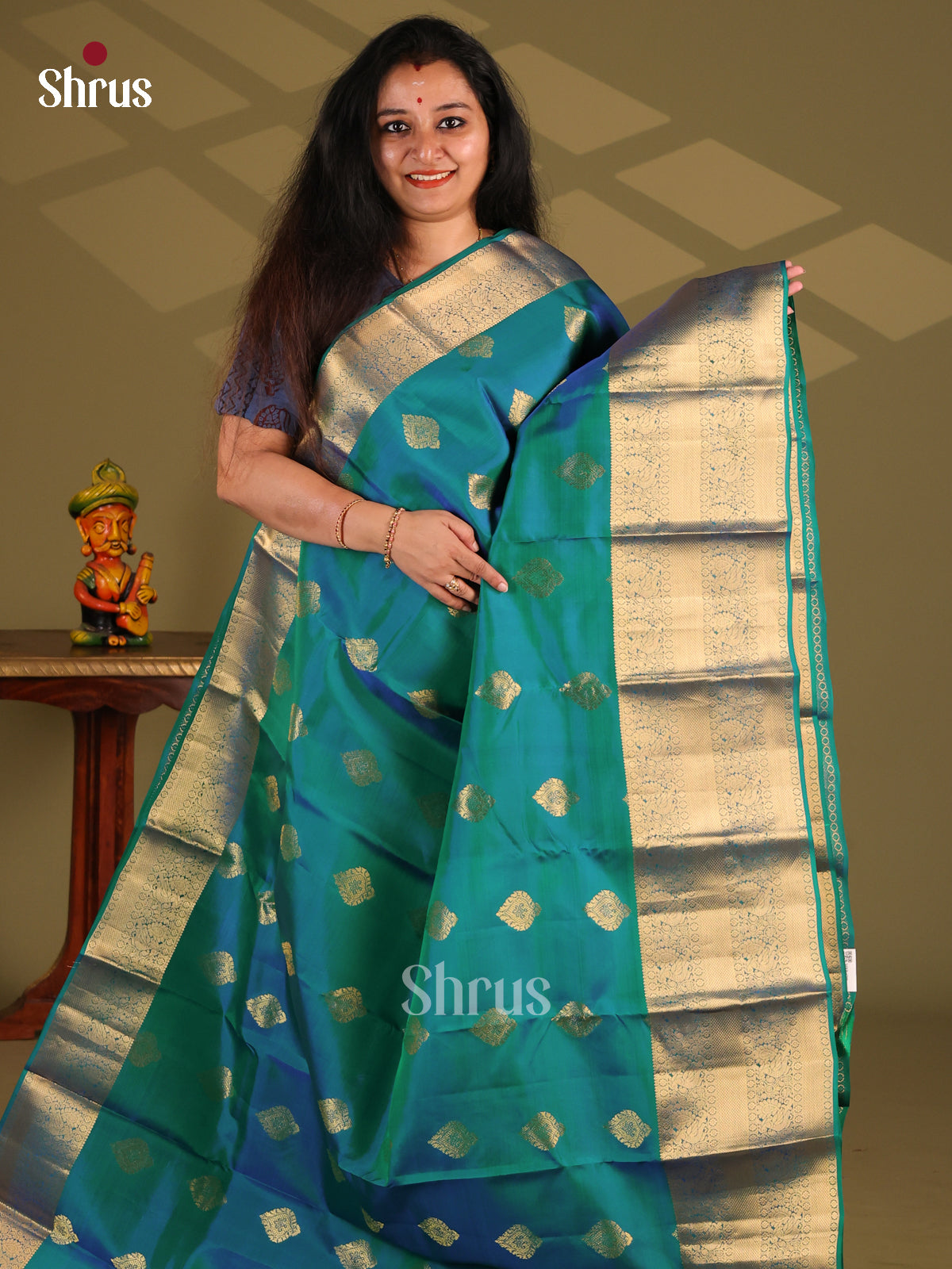 Peacock Blue(Single Tone)- Kanchipuram-halfpure Saree - Shop on Shrus.com