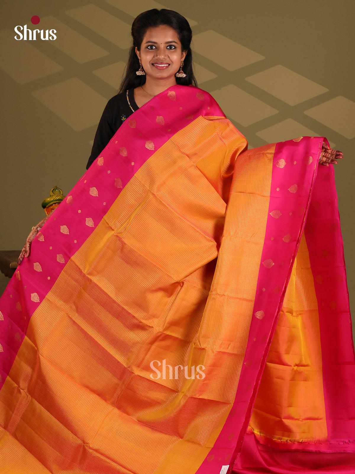 Orange & Pink - Kanchipuram-halfpure Saree - Shop on Shrus.com