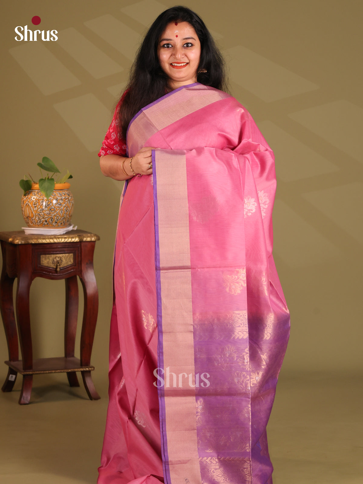 DES23247 - Silk Cotton Saree - Shop on Shrus.com