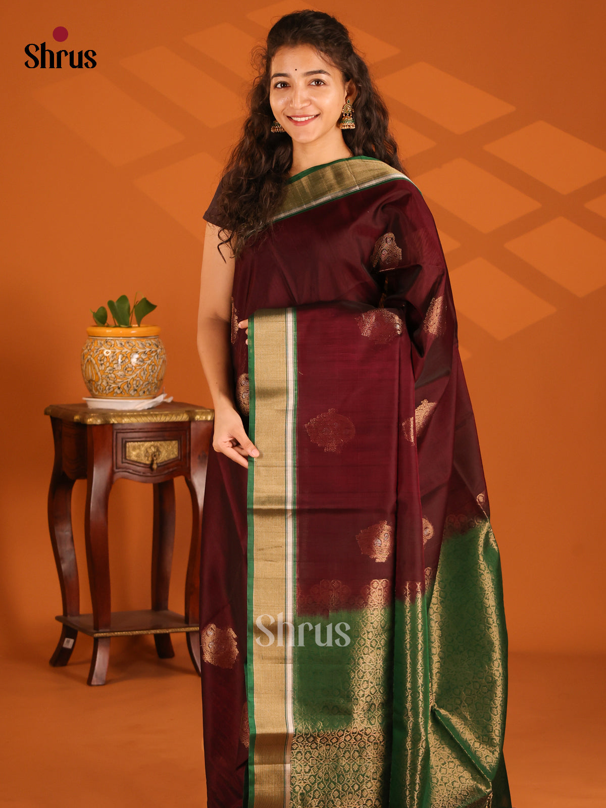 DES23272 - Silk Cotton Saree - Shop on Shrus.com