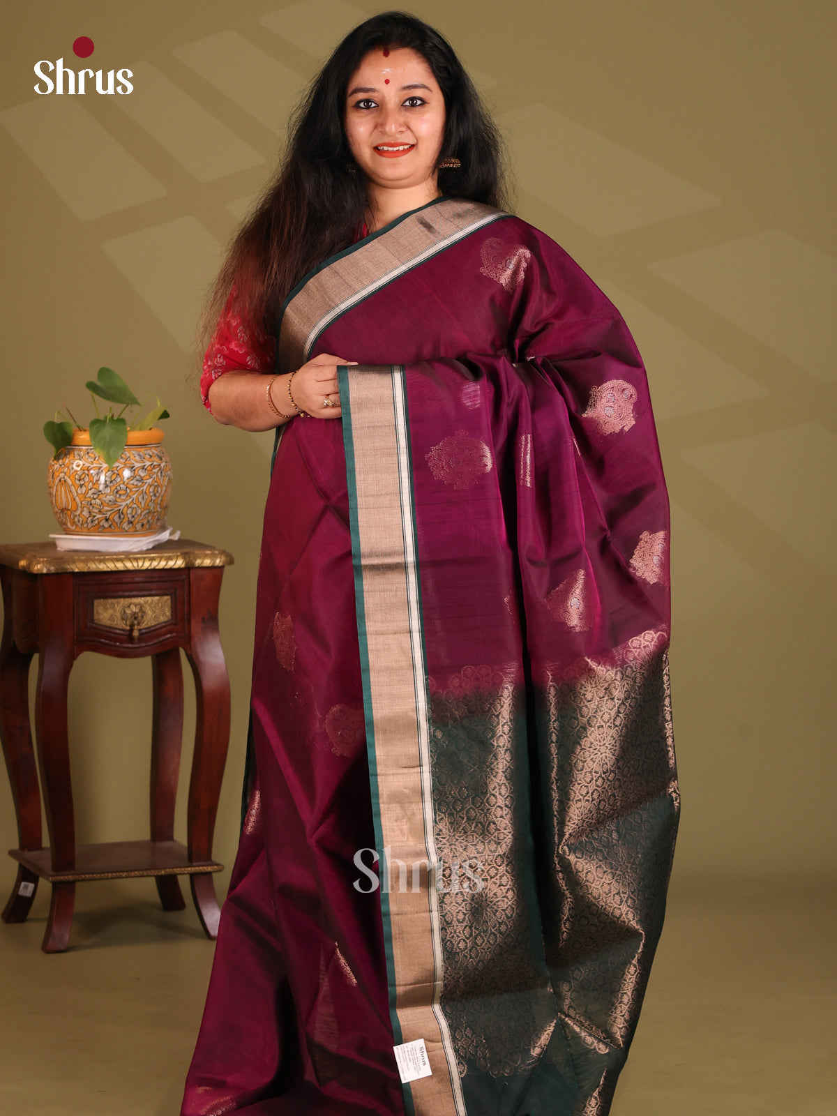 DES23273 - Silk Cotton Saree - Shop on Shrus.com