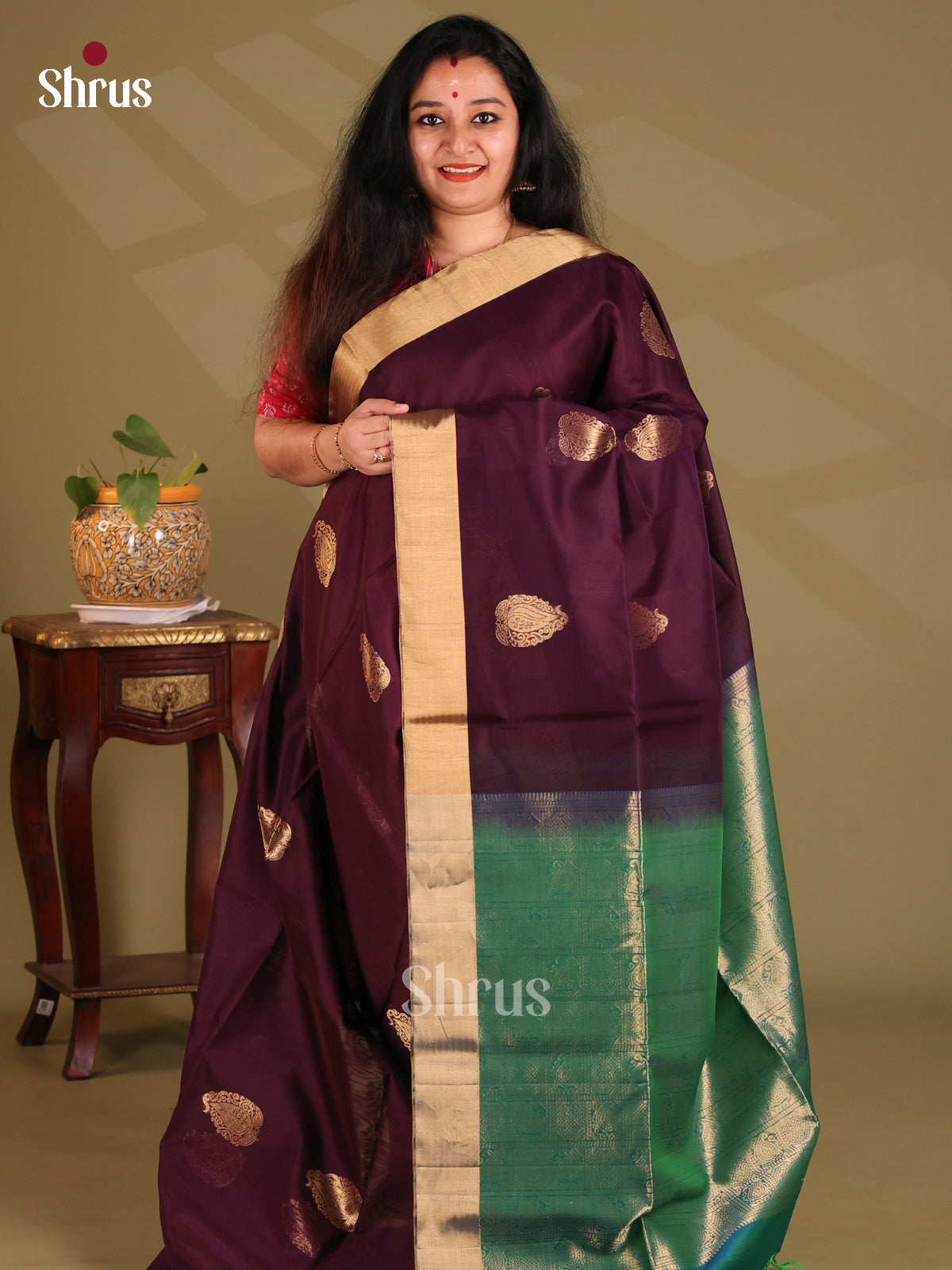 DES23288 - Silk Cotton Saree - Shop on Shrus.com