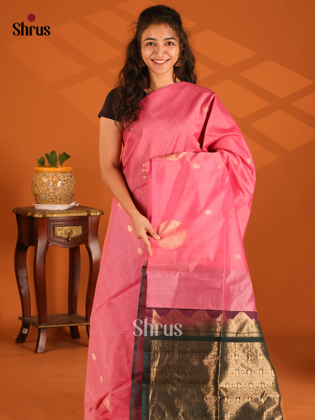 DES23306 - Silk Cotton Saree - Shop on Shrus.com