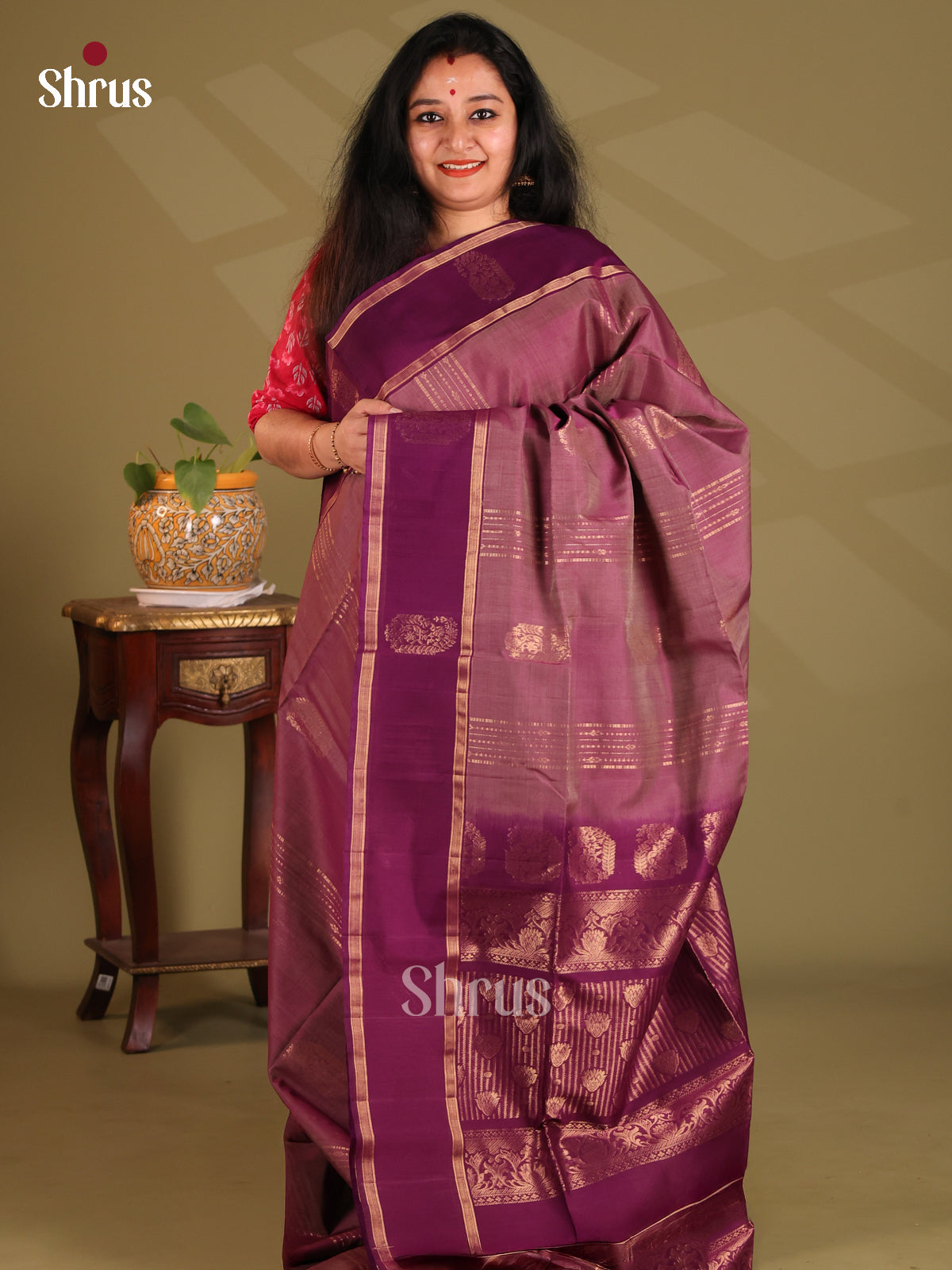 DES23309 - Silk Cotton Saree - Shop on Shrus.com