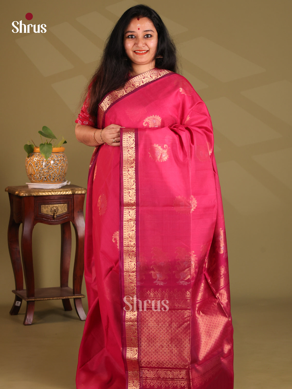 DES23341 - Silk Cotton Saree - Shop on Shrus.com
