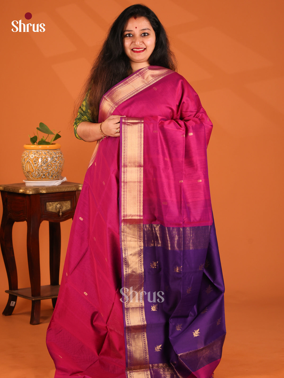 Pink with Violet- Maheshwari silkcotton Saree - Shop on Shrus.com