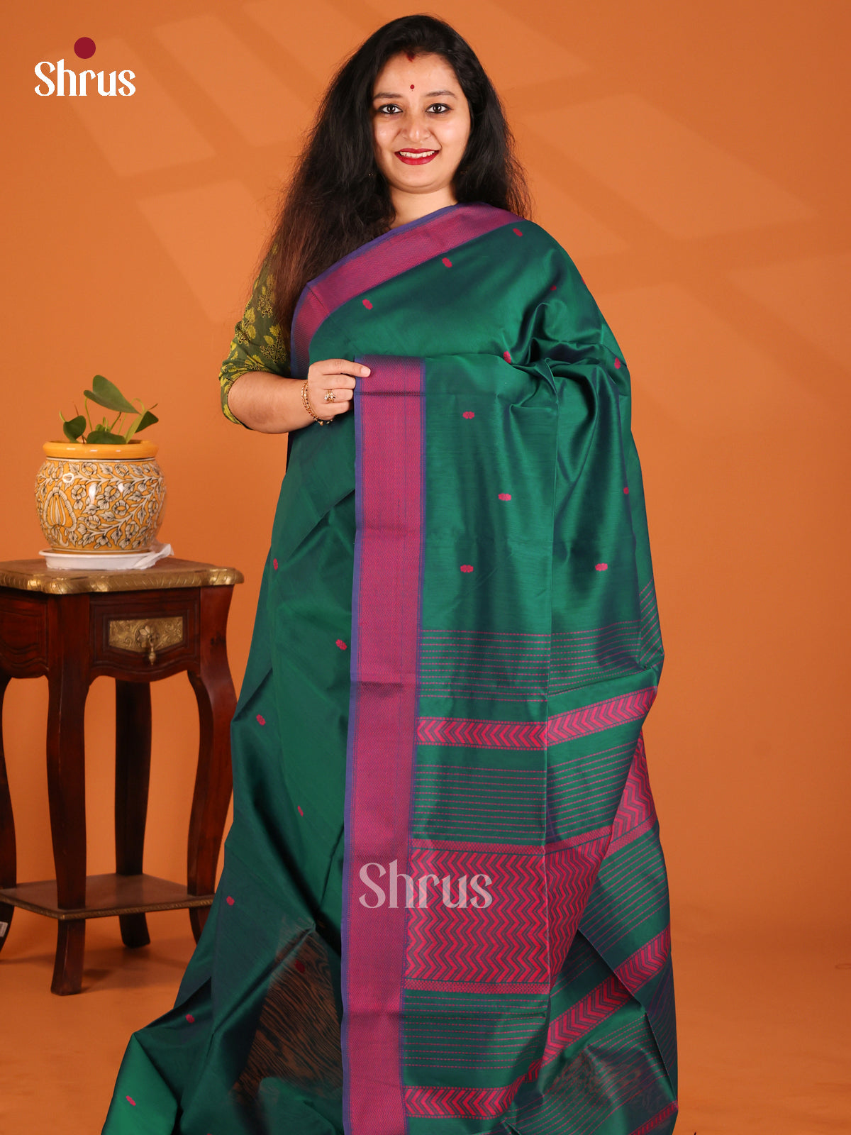 Green with Purple- Maheshwari silkcotton Saree - Shop on Shrus.com