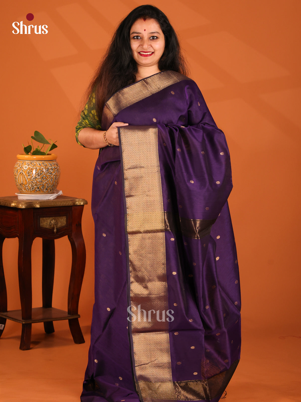 Violet(Single Tone)- Maheshwari silkcotton Saree - Shop on Shrus.com