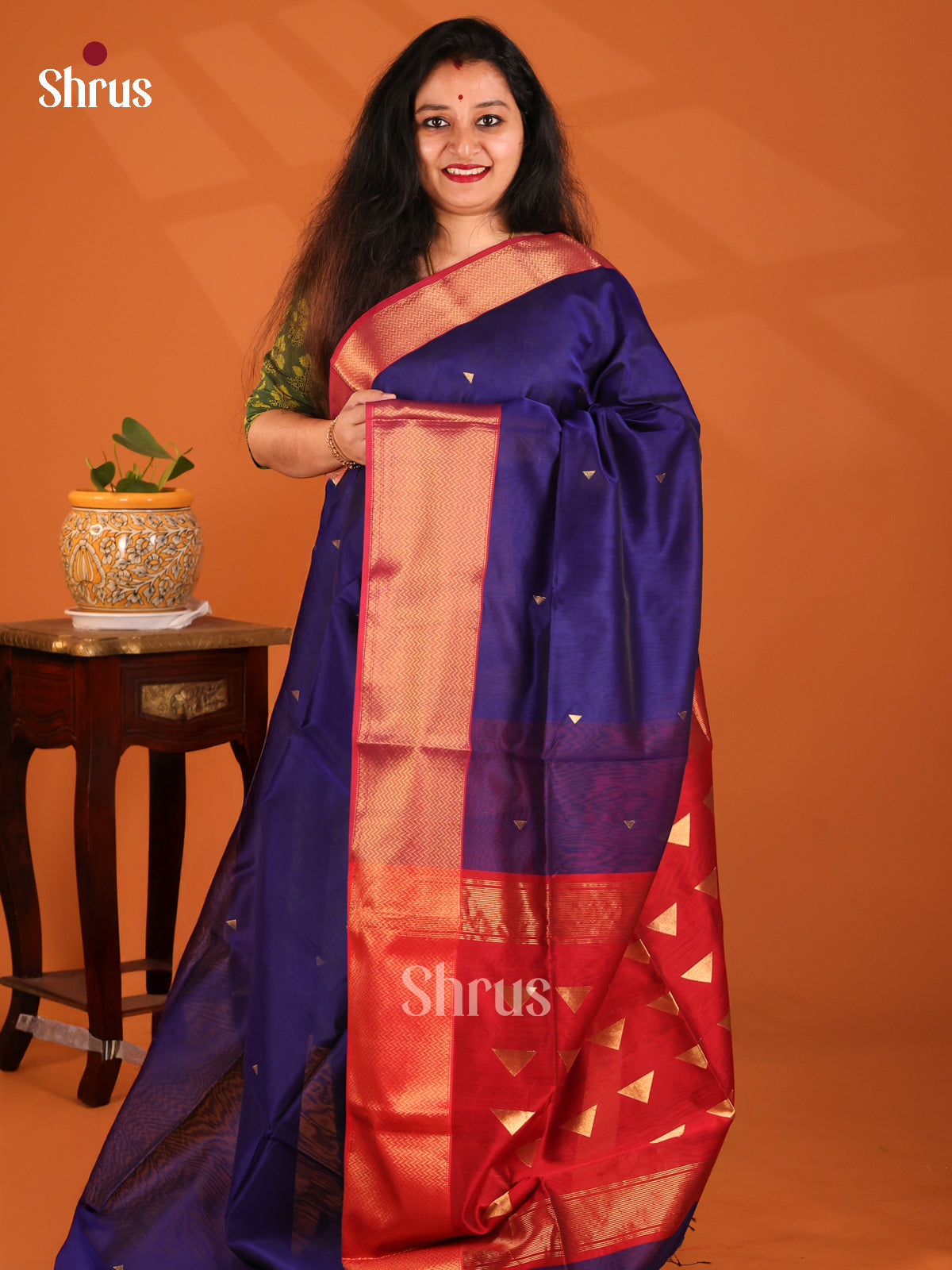Blue with Red- Maheshwari silkcotton Saree - Shop on Shrus.com