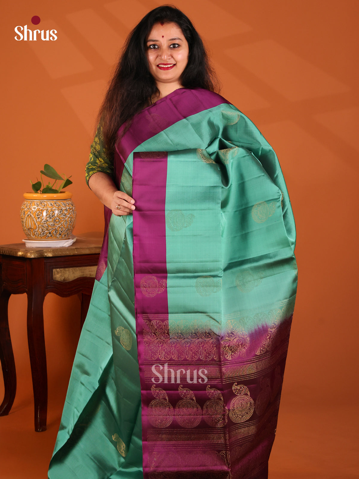 Dazzling Pastel Green Softsilk-halfpure Saree with gold zari floral motifs , brocade pallu - Shop on Shrus.com