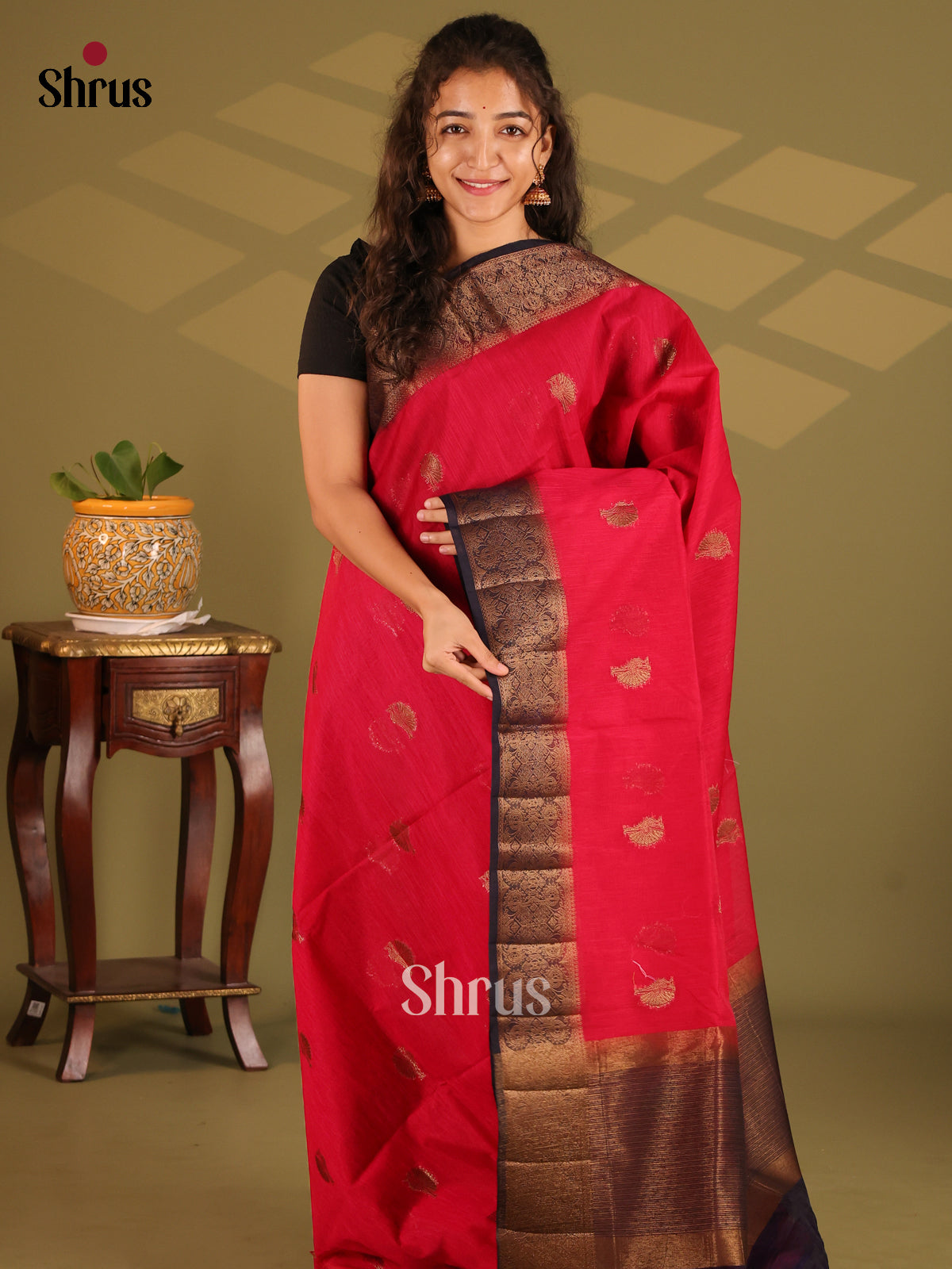 Red with Black- Semi Jute Saree - Shop on Shrus.com