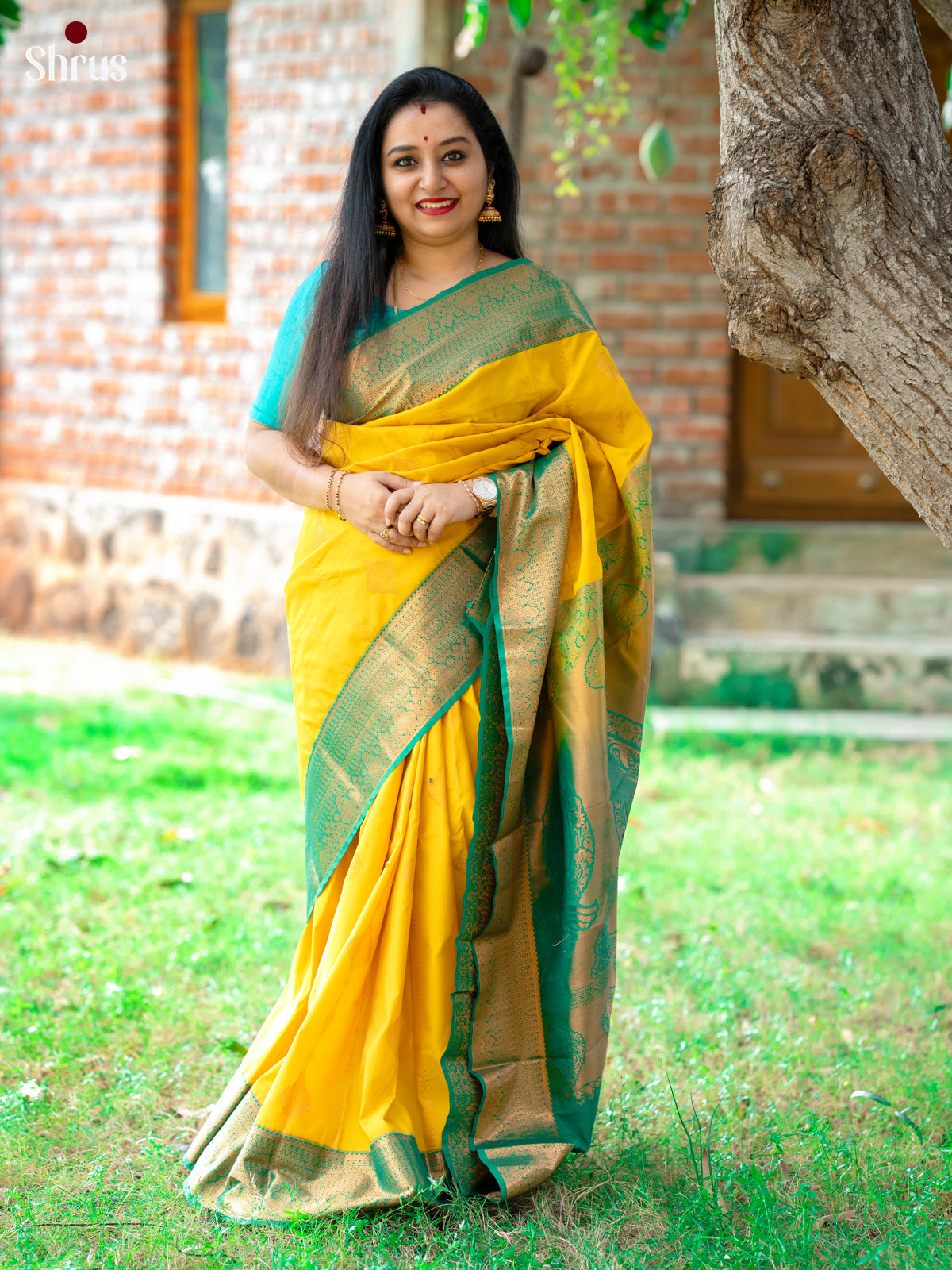 Lemon Yellow & Green- Semi Kanchipuram Saree - Shop on Shrus.com
