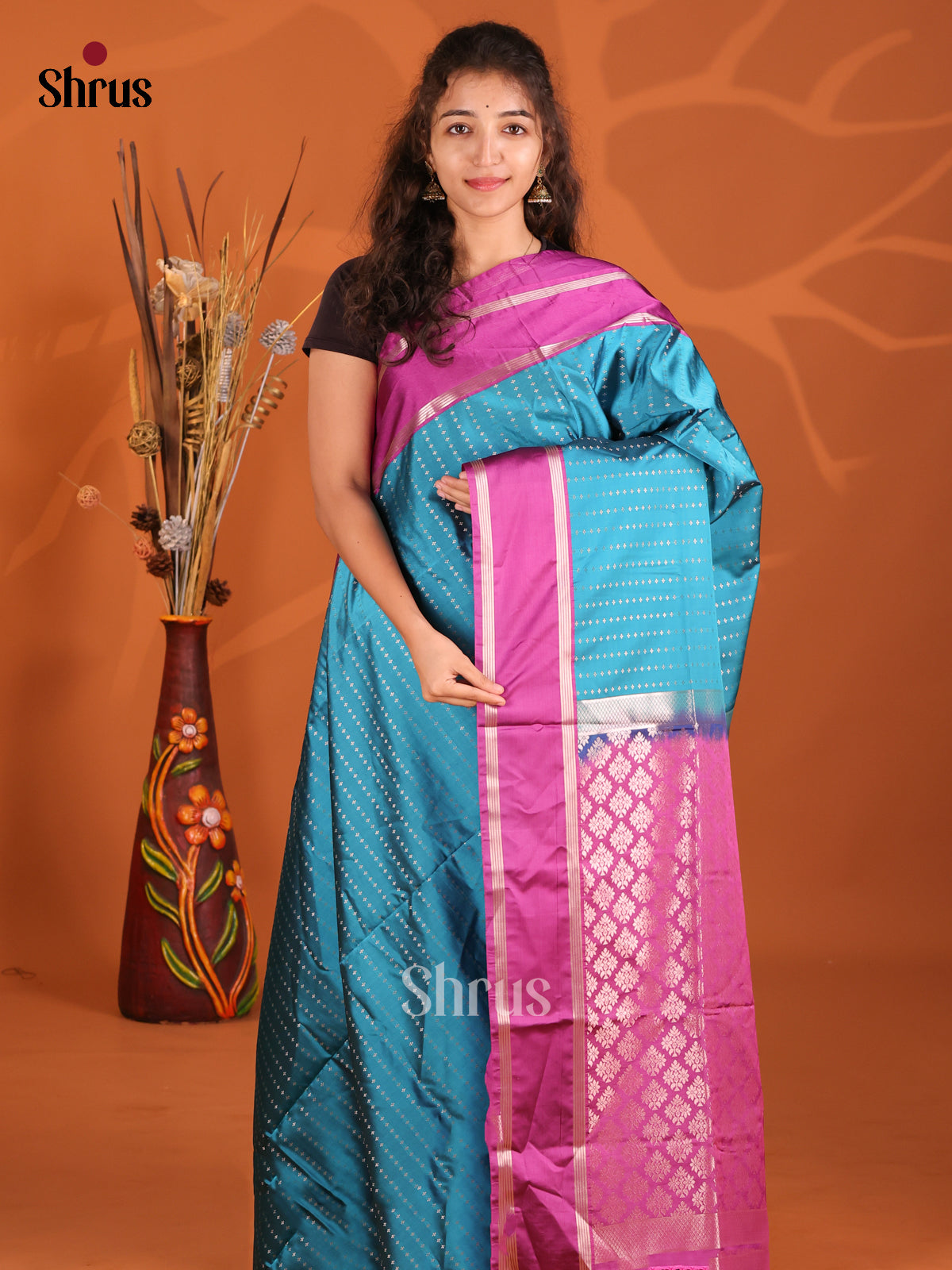 Blue & Majenta  - Semi Softsilk Saree - Shop on Shrus.com