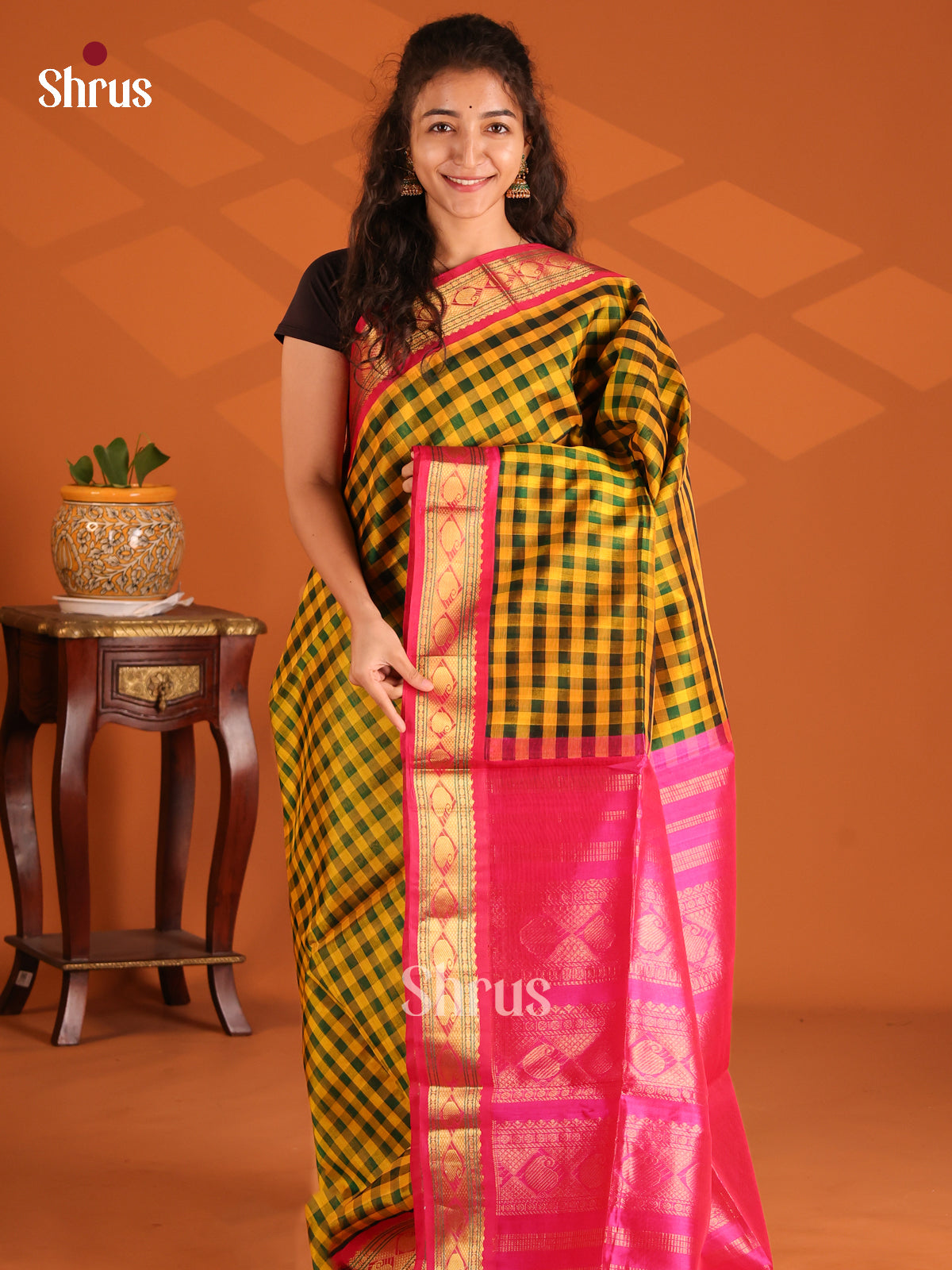 Glorious Yellow & Green kattam Silk Cotton Saree with contrast pink zari brocade pallu