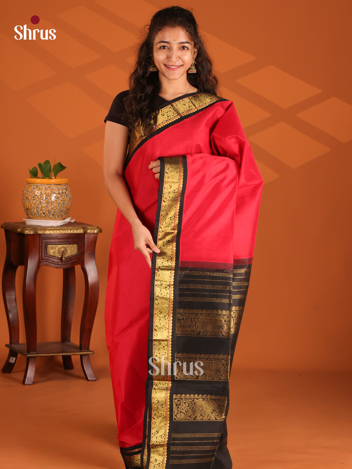 Exquisite Red Silk Cotton Saree with elephant vines in black zari border - Shop on Shrus.com