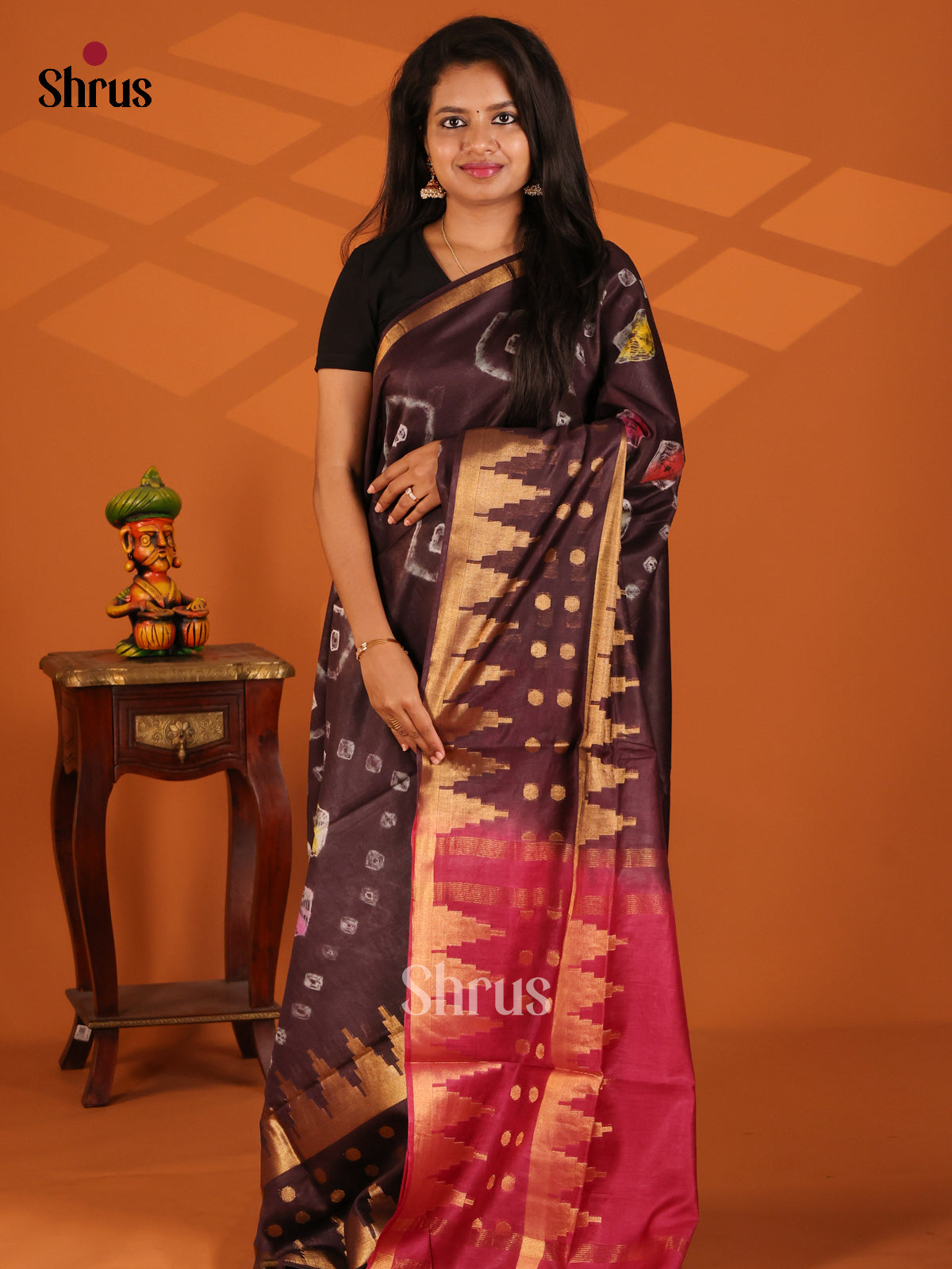 Brown with Maroon - shibori saree - Shop on Shrus.com