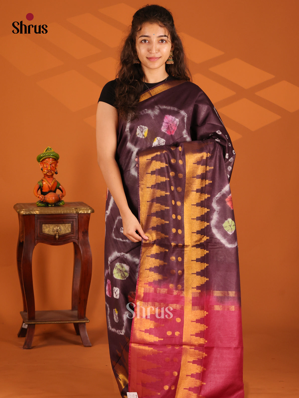 Brown with Maroon - Shibori Saree - Shop on Shrus.com