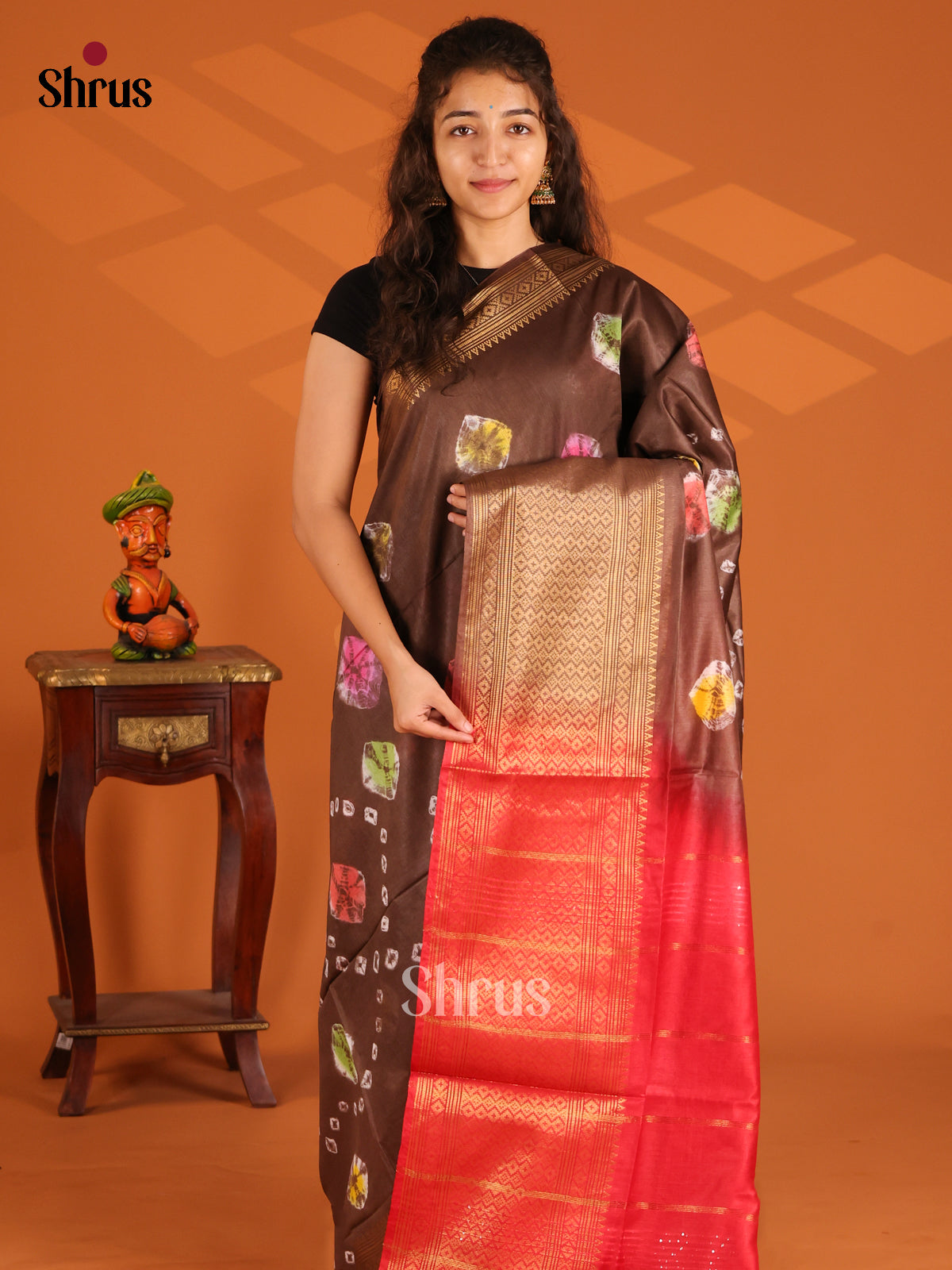 Brown & Red - Shibori Saree - Shop on Shrus.com