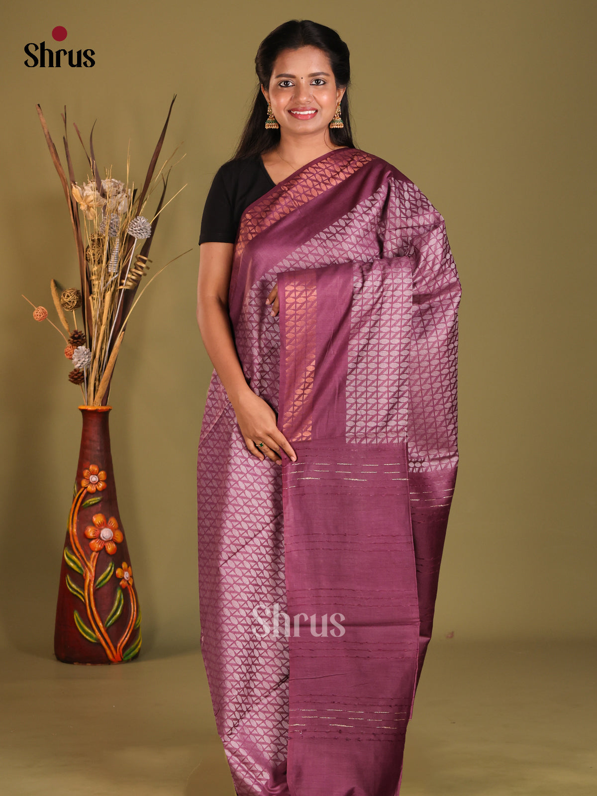DES29358 - Semi Tussar saree - Shop on Shrus.com