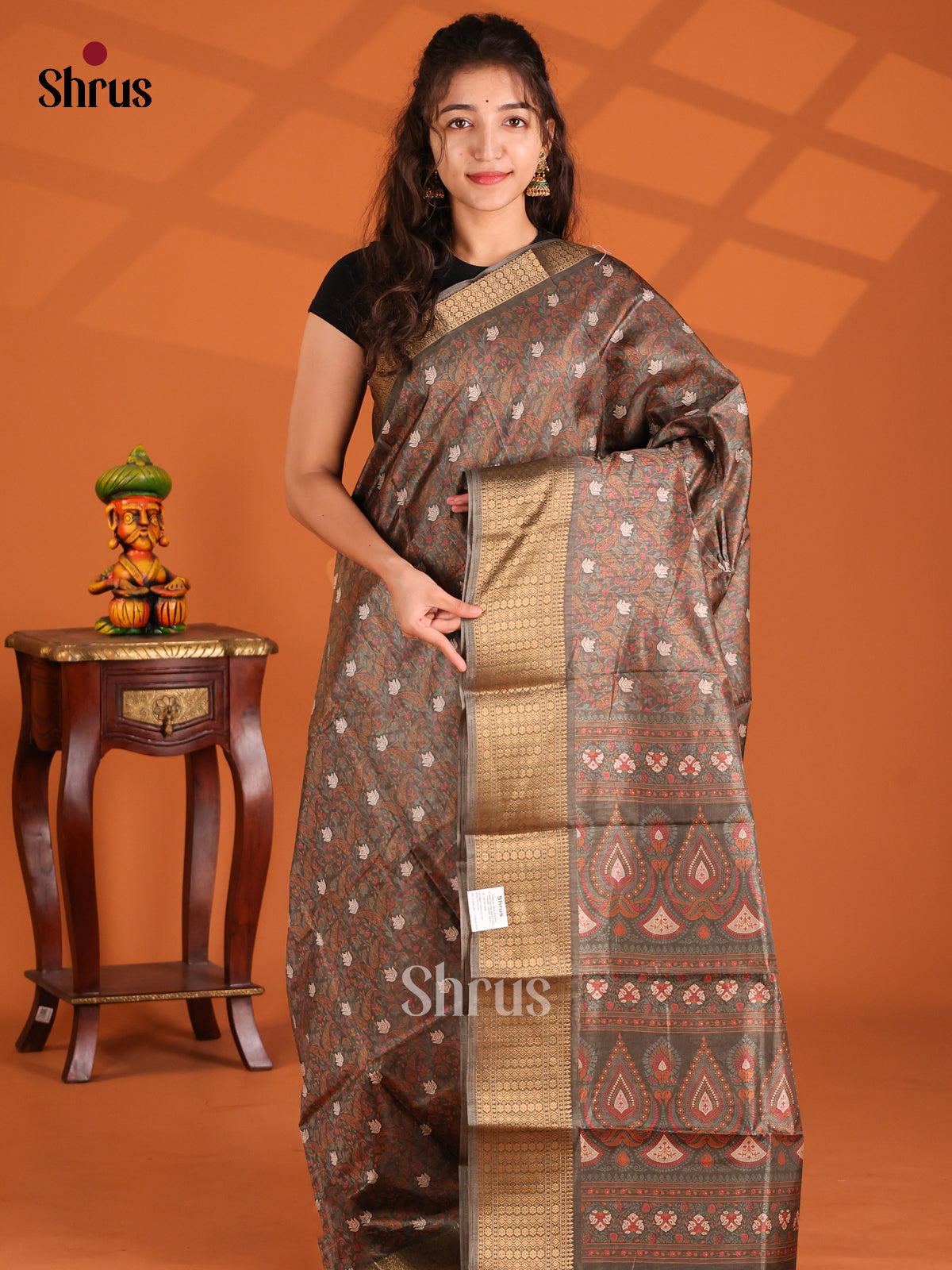 Grey & Brown- Semi Crepe Saree - Shop on Shrus.com