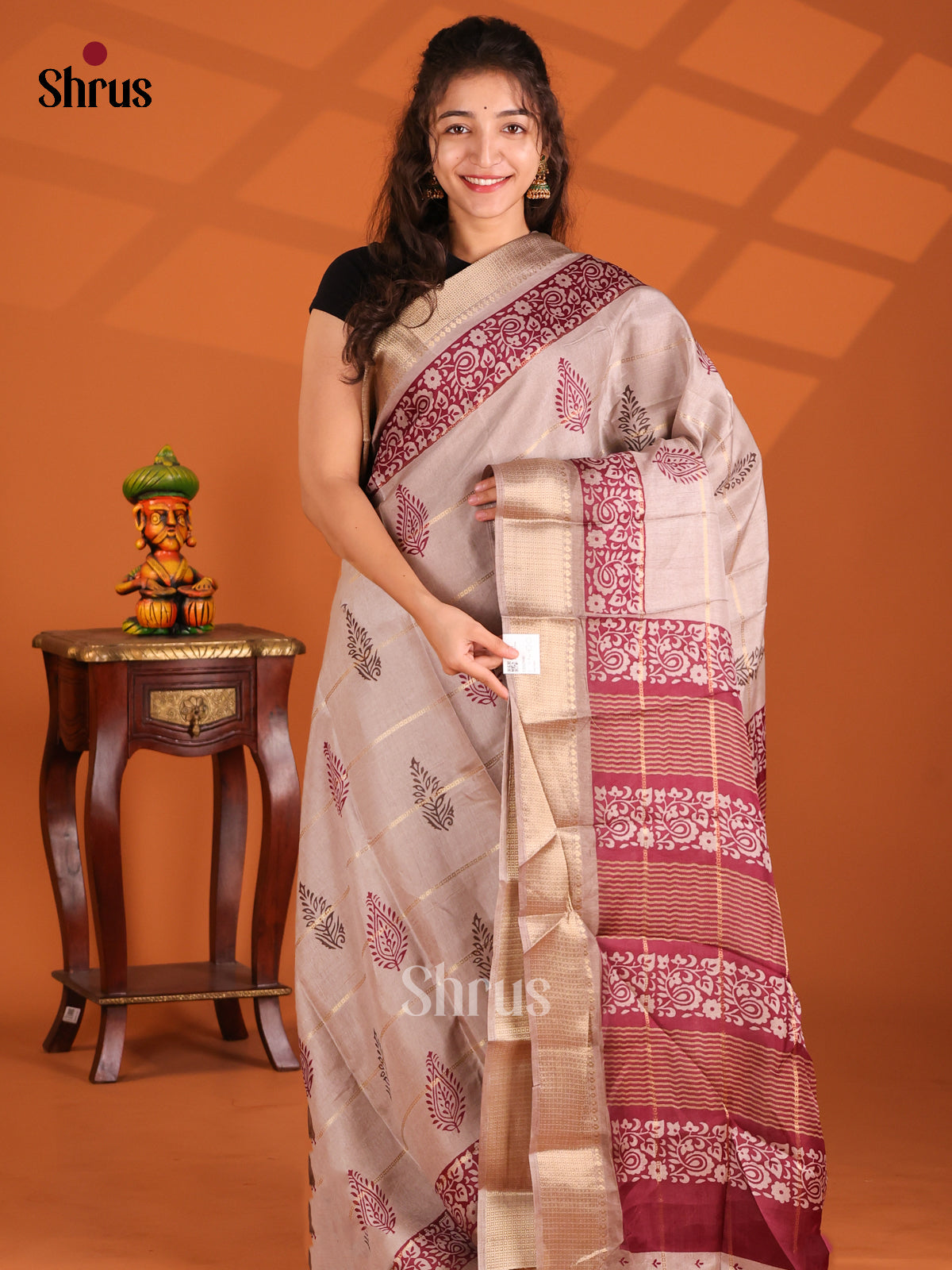 Grey  & Maroon - Semi Crepe Saree - Shop on Shrus.com