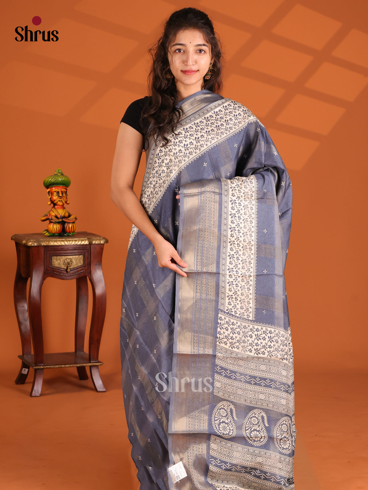 Grey - Semi Crepe Saree - Shop on Shrus.com