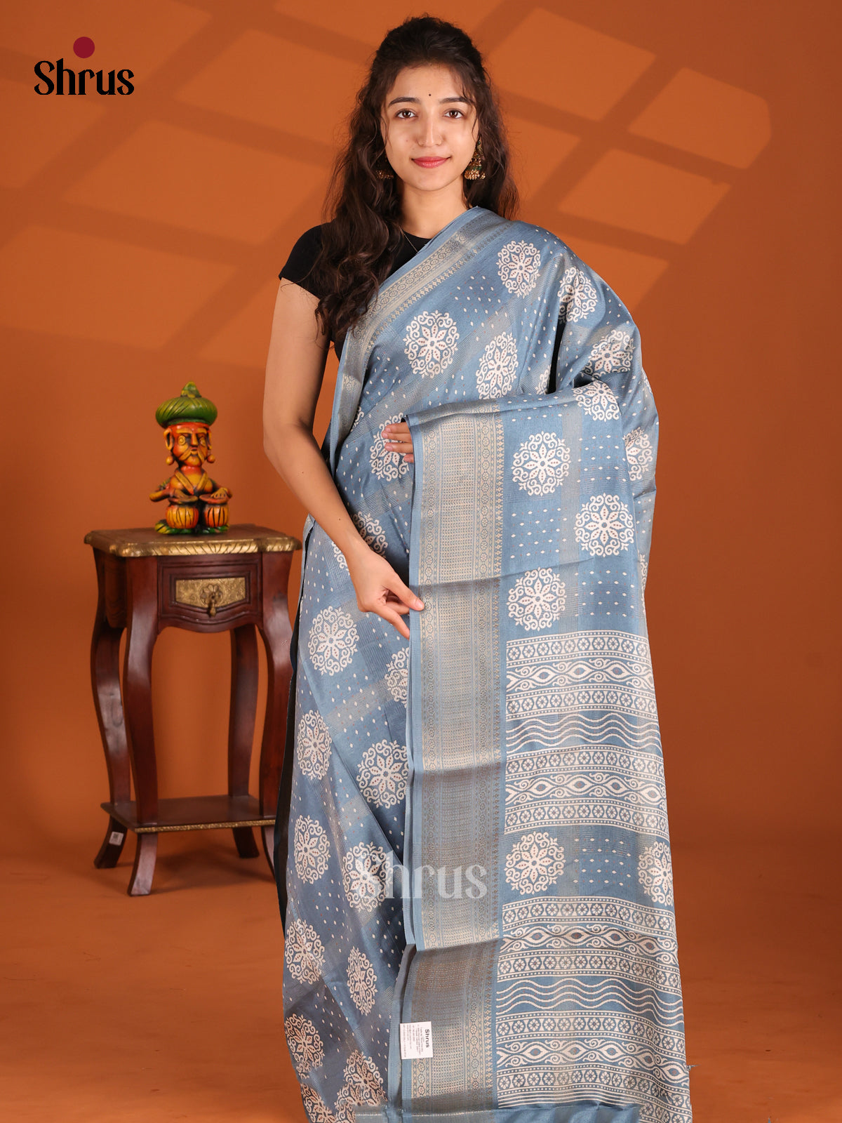 Grey - Semi Crepe Saree - Shop on Shrus.com