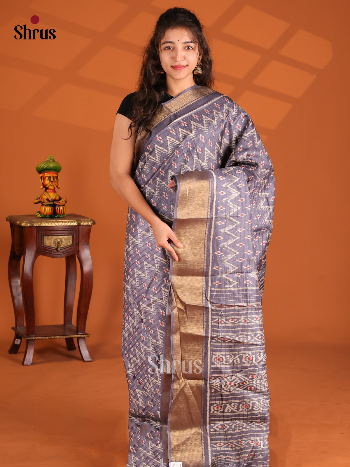 Lavender- Semi Crepe Saree - Shop on Shrus.com