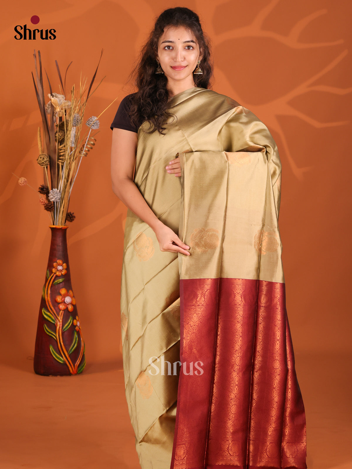 Elachi & Maroon- Semi Softsilk Saree - Shop on Shrus.com