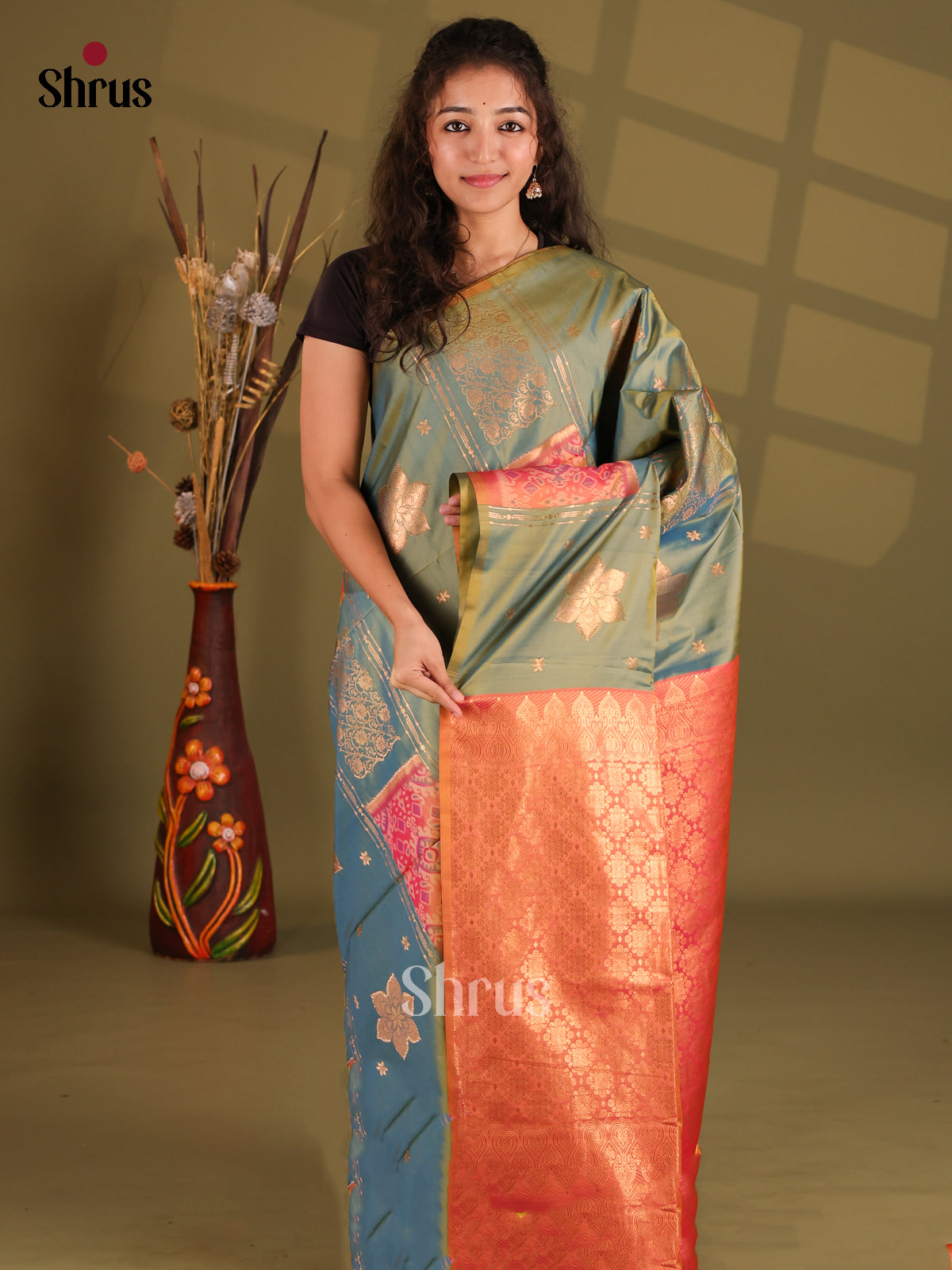 Double Shaded Green & Orange- Semi Softsilk Saree - Shop on Shrus.com