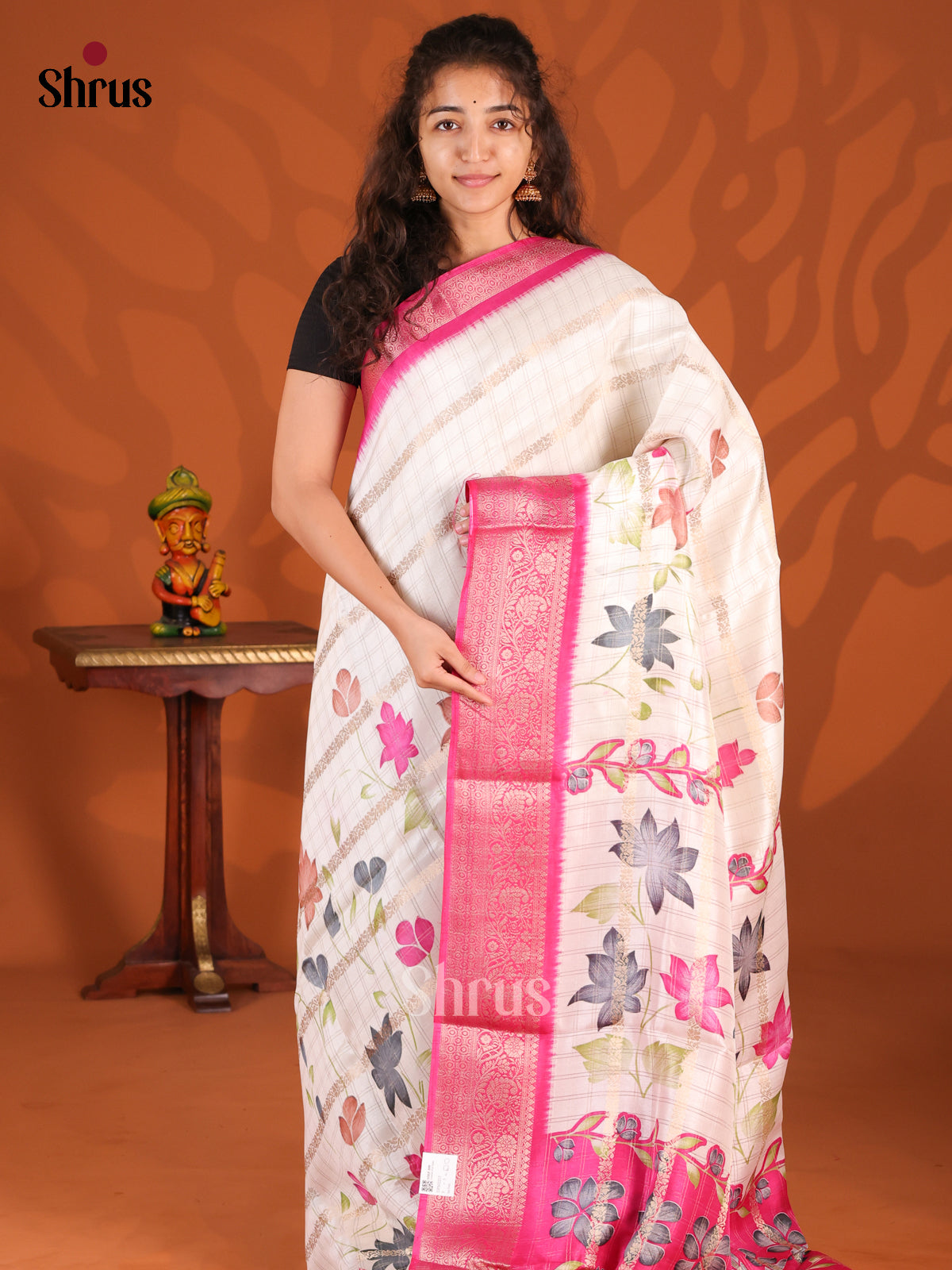 DFS02215 - Jute Print Saree - Shop on Shrus.com
