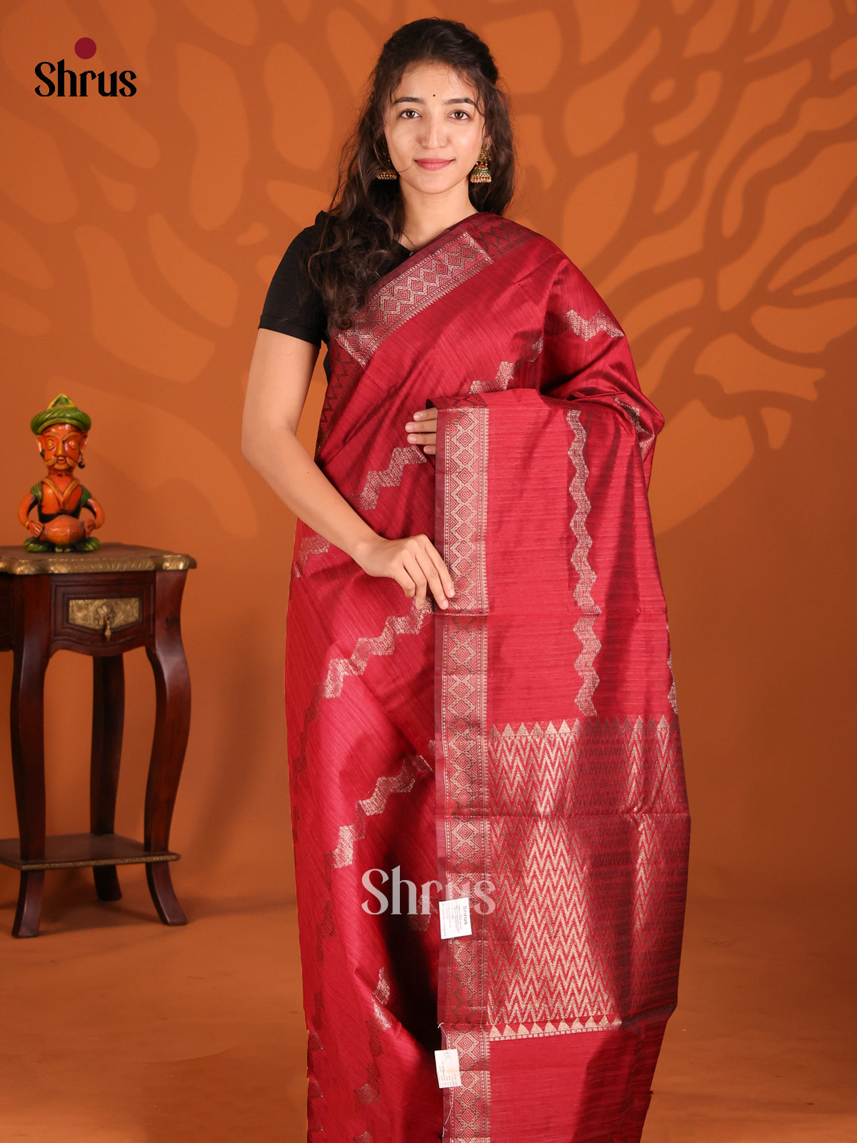 Maoroon- Semi Jute Saree - Shop on Shrus.com