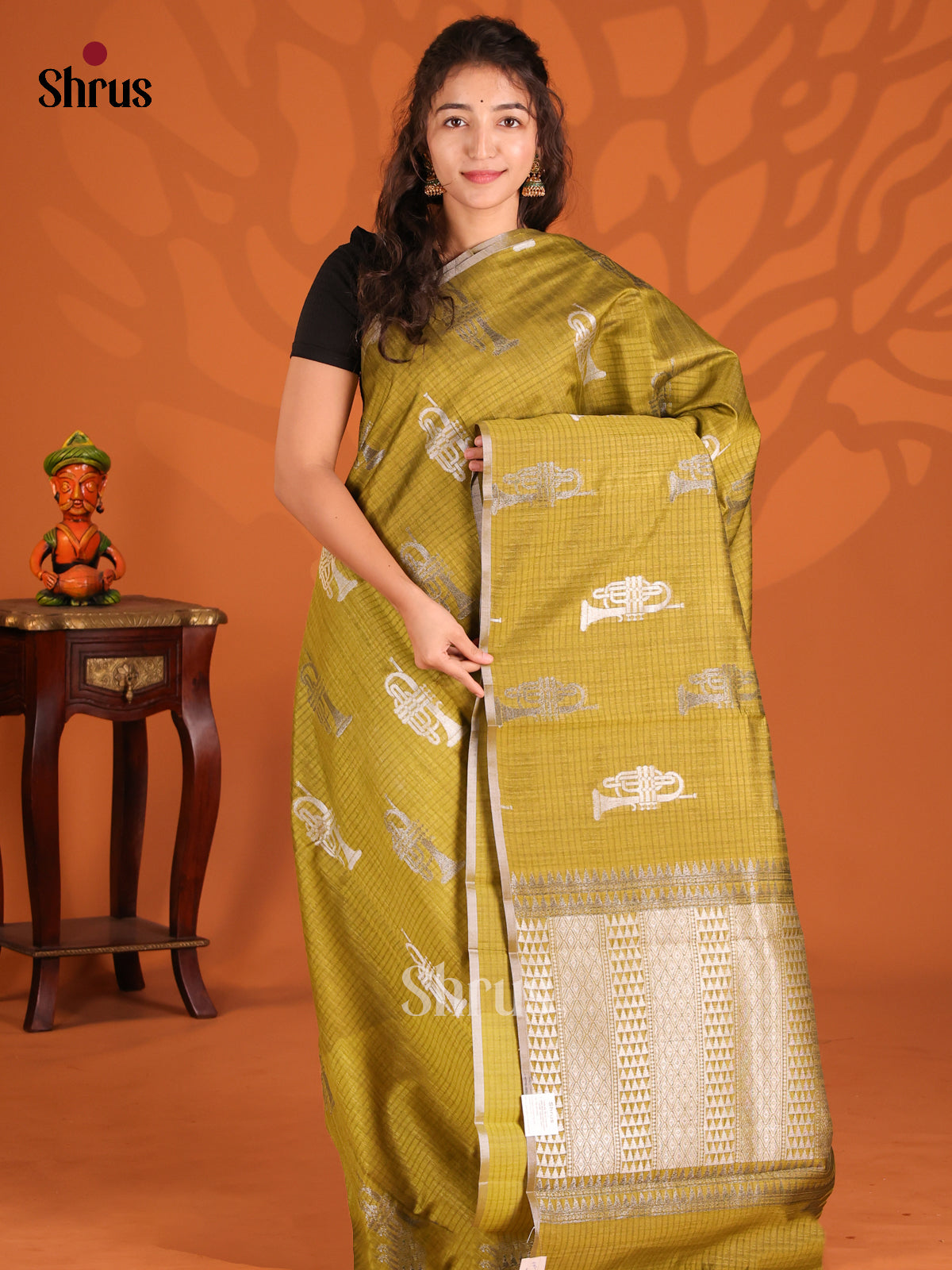 Mathulir Green - Semi Jute Saree - Shop on Shrus.com
