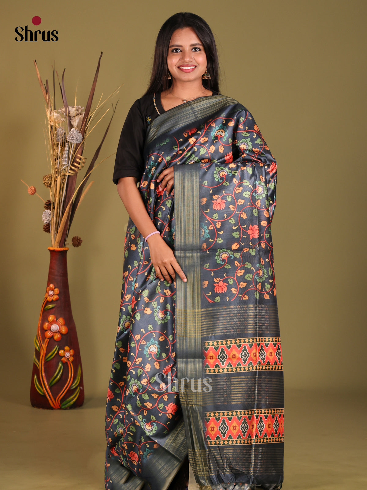 DFS04004 - Champa semitussar Saree - Shop on Shrus.com