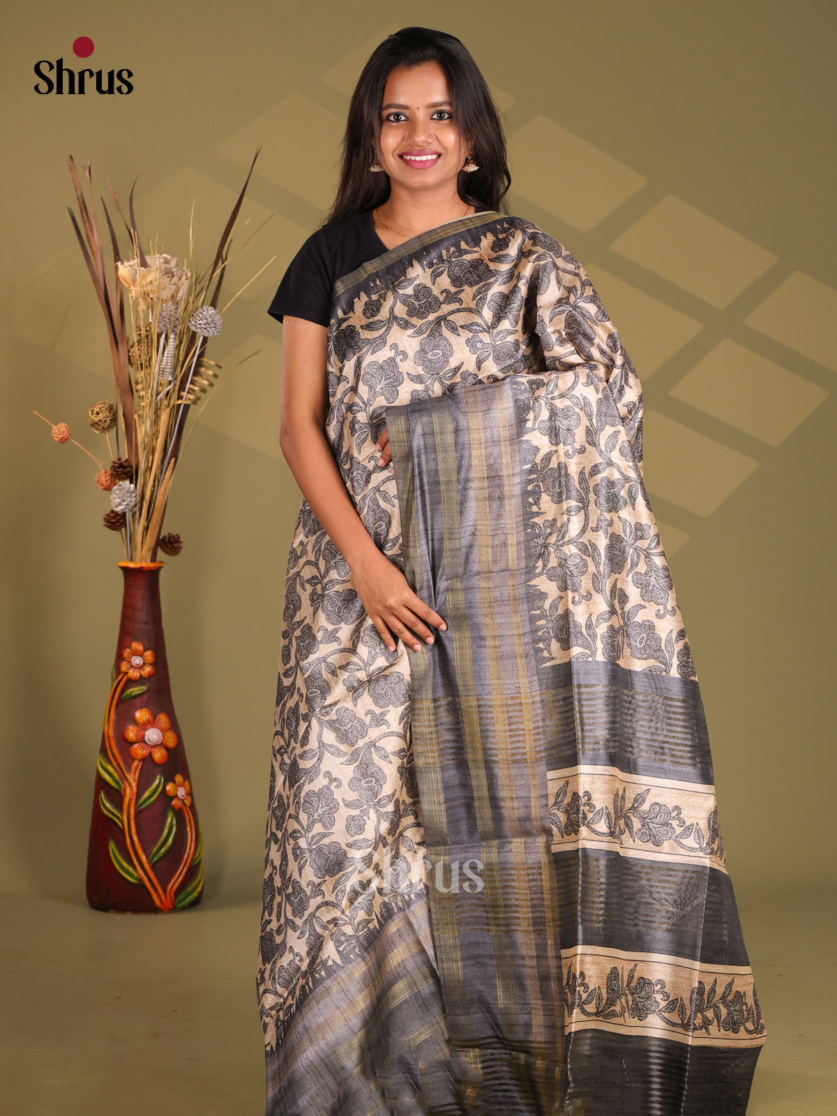 Cream & Grey - Champa semitussar Saree - Shop on Shrus.com