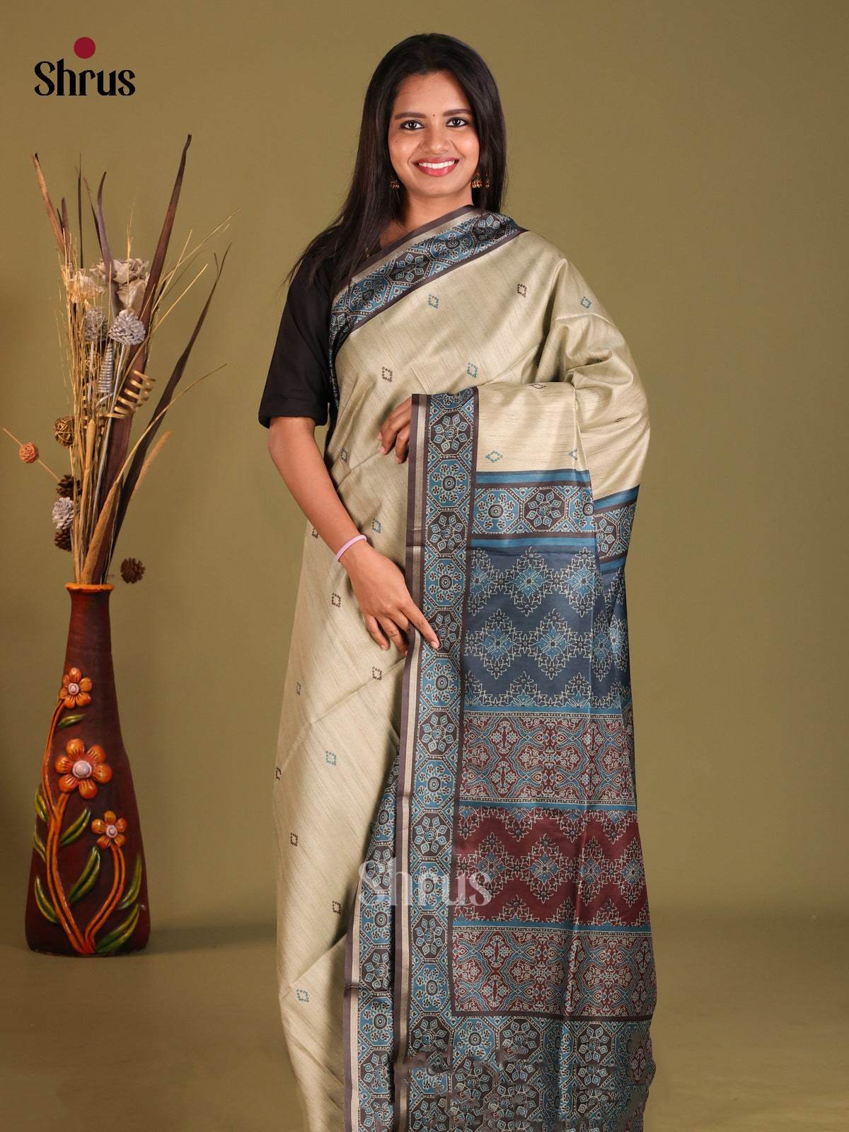 Cream & Blue - Champa semitussar Saree - Shop on Shrus.com