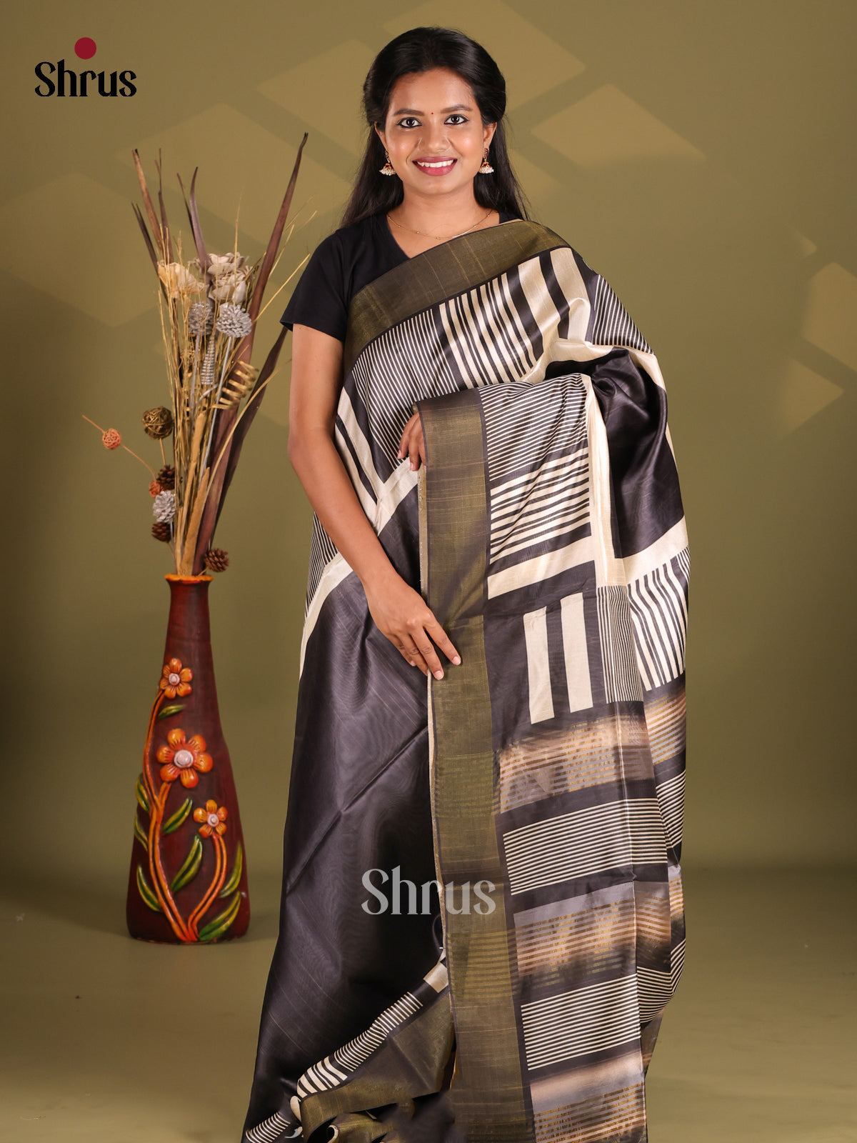 Black - Champa semitussar Saree - Shop on Shrus.com
