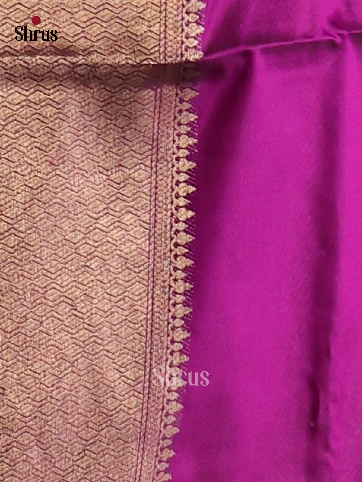 DFS04341 - Shop on Shrus.com