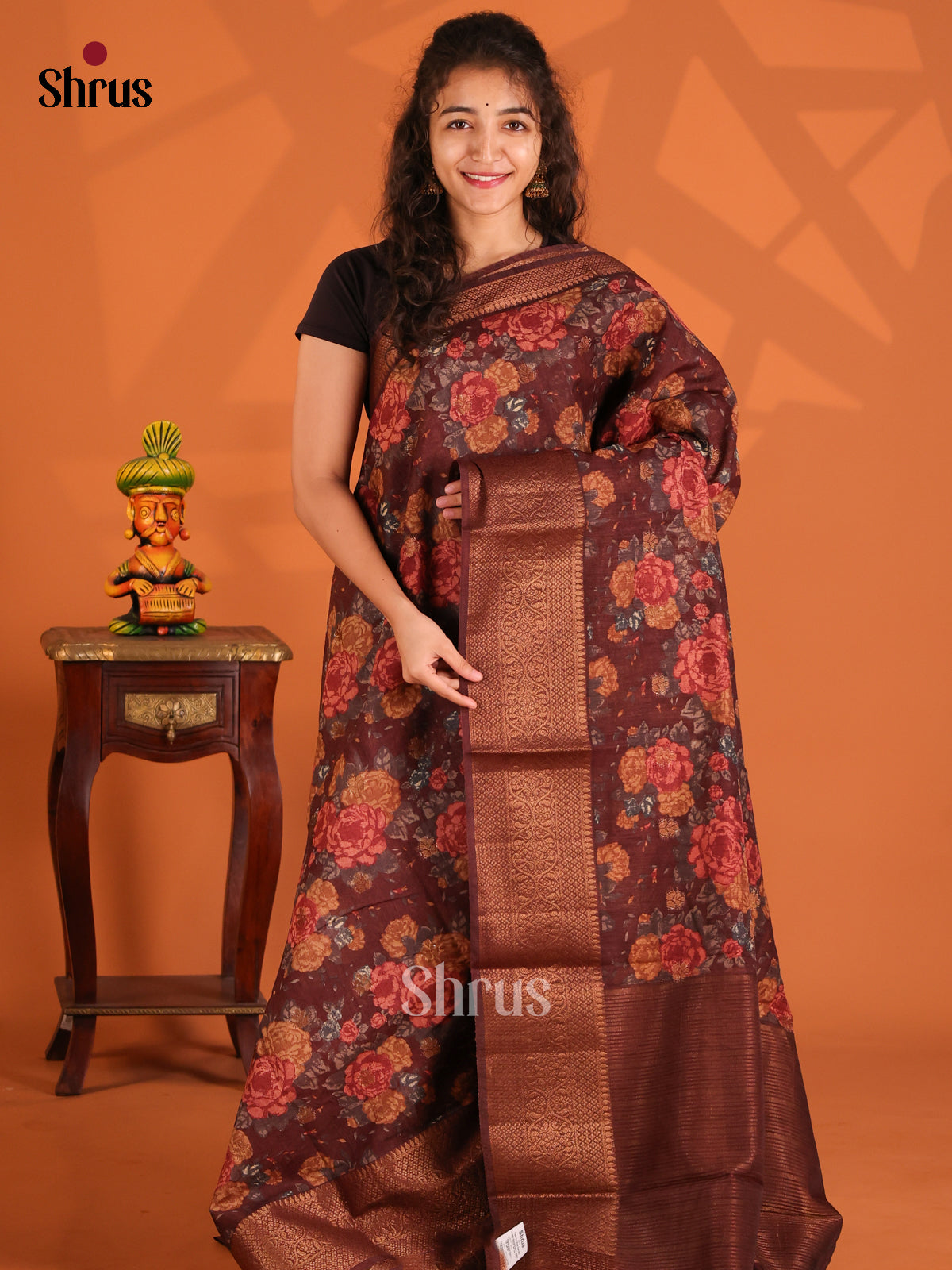 Brown - Semi Linen print Saree - Shop on Shrus.com